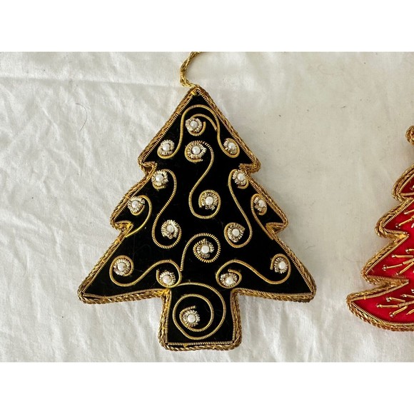 Pair of Zari Christmas Ornament, Red and Black Tree, Zardozi Embroidery - Picture 2 of 5